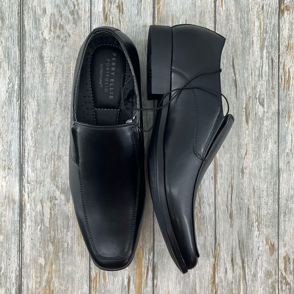 Perry Ellis Portfolio Black Slip-On Loafers Dress Shoes Size 10.5 Wide